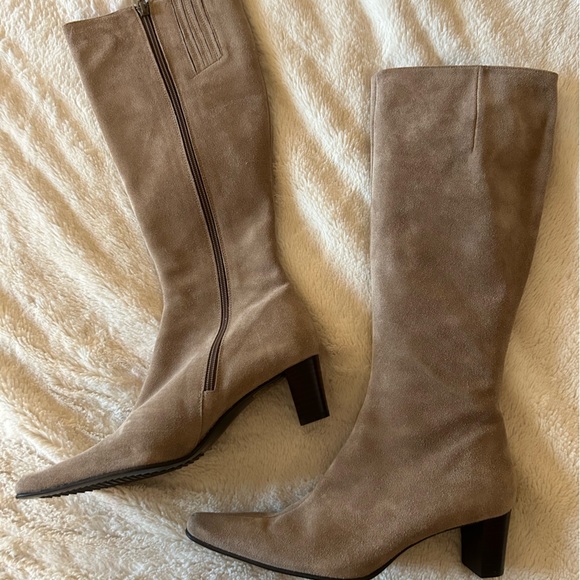 Boden Shoes - Boden Taupe Suede Heeled Boots